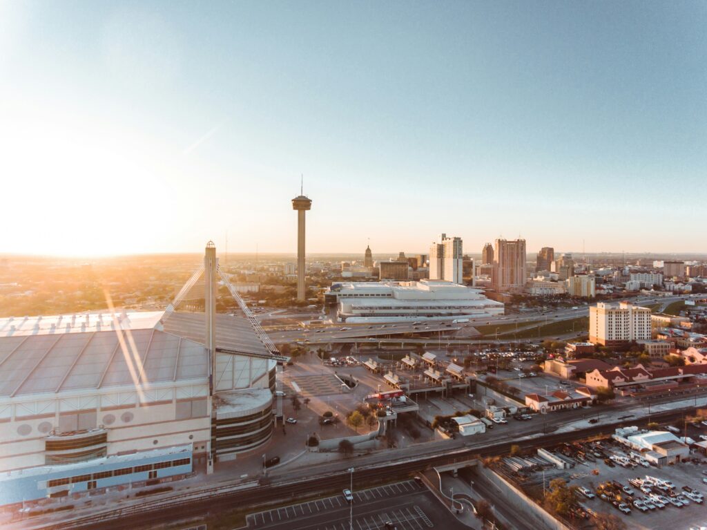 San Antonio, TX -- City